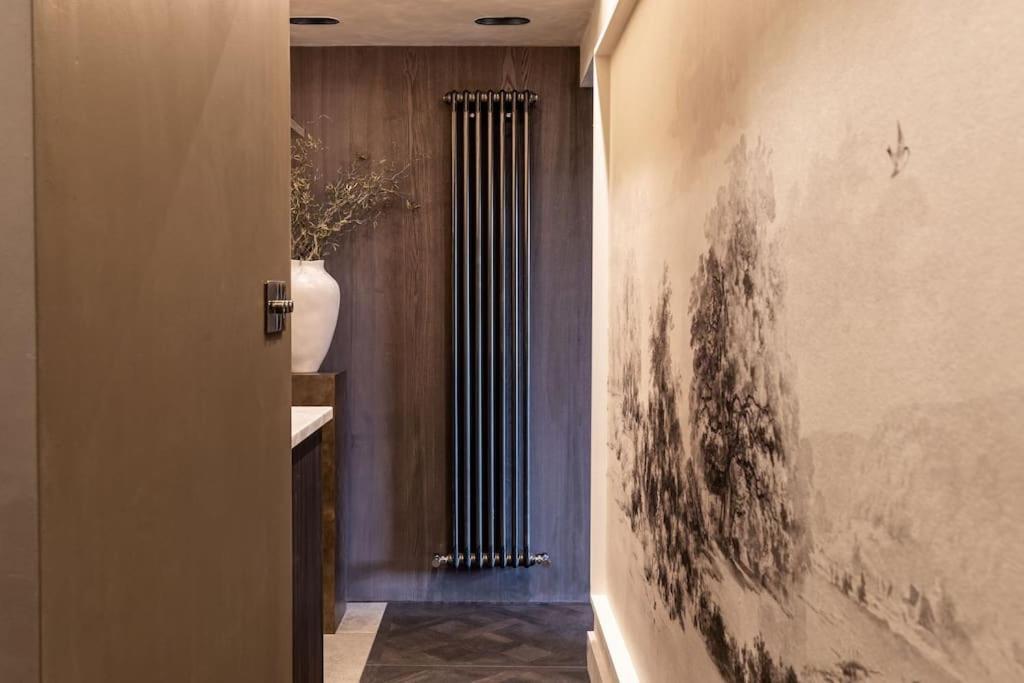 Alfred'S Ramsbottom - Suite One Extérieur photo